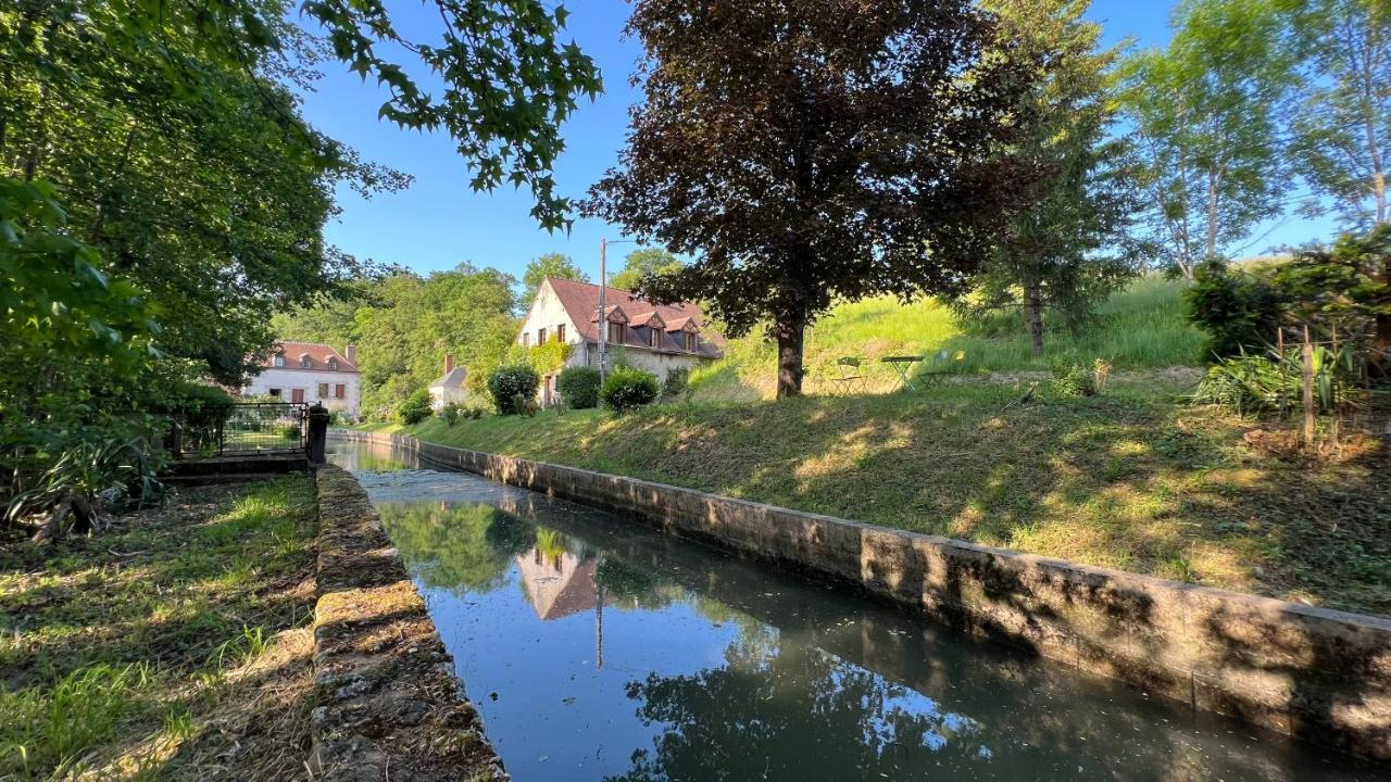 Chambre indépendante au calme avec parking privé Souvigny-de-Touraine Exterior foto
